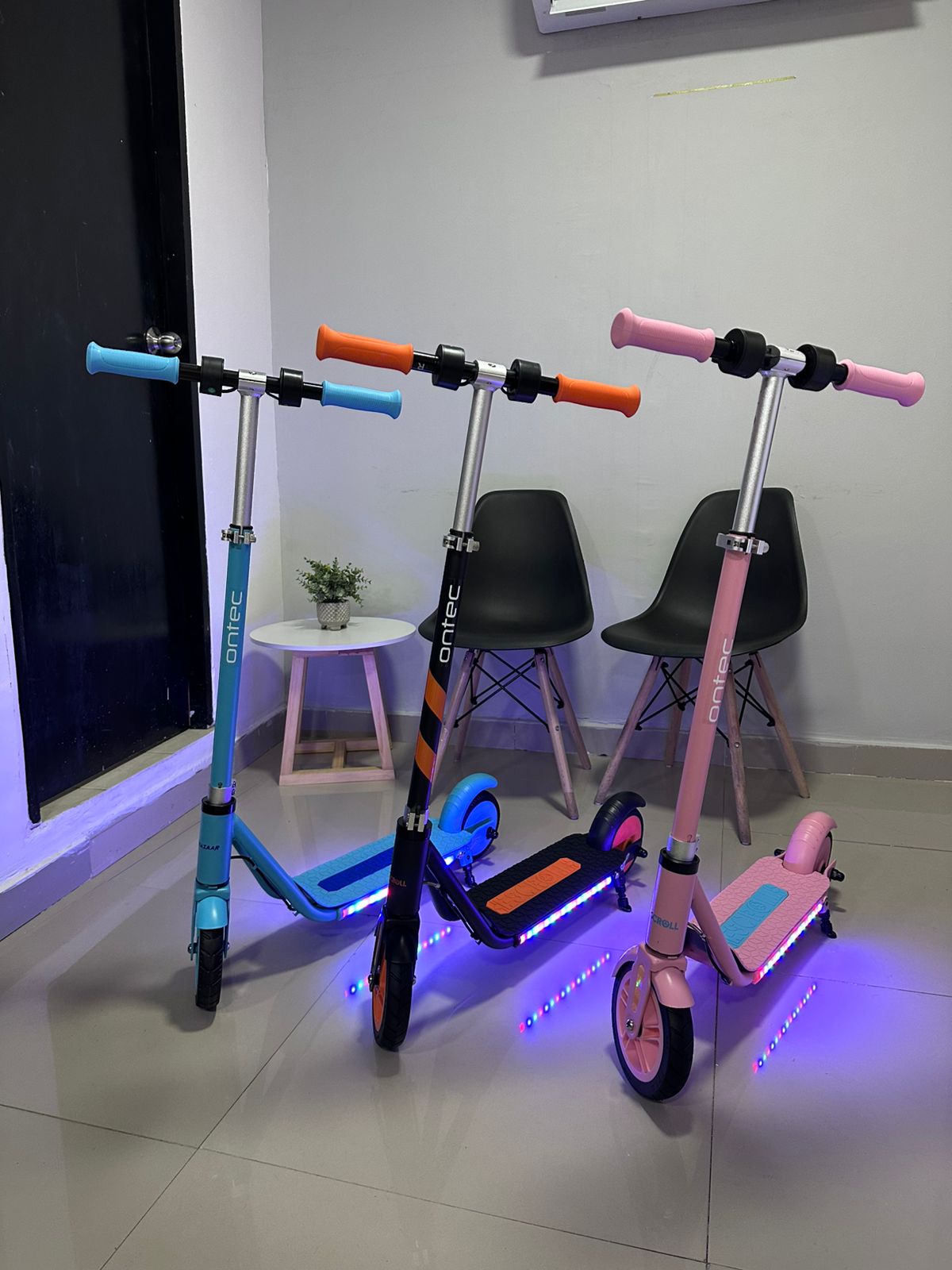 Scooter Eléctrico Infantil ONTEC con Luces LED – 150W