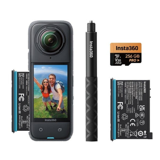 Insta360 X4 – Combo Cámara  + 2 baterías + microSD 256GB + Selfie Stick